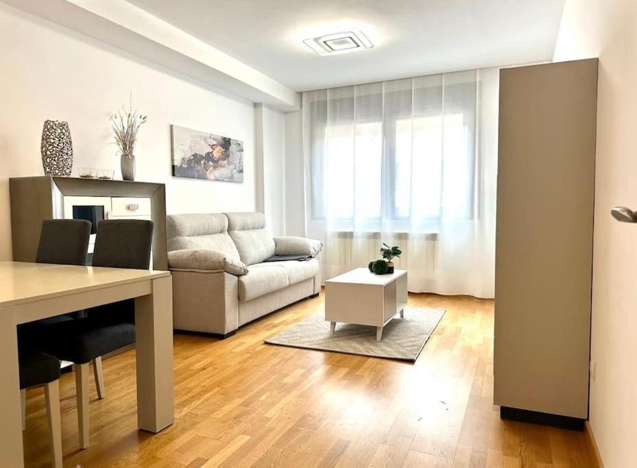 Studio 14 + Garaje Incluido. Nuevo, Elegante, Acogedor. Haro Ngoại thất bức ảnh